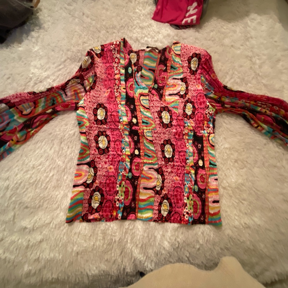 Flare sleeve print silk/stretch blouse